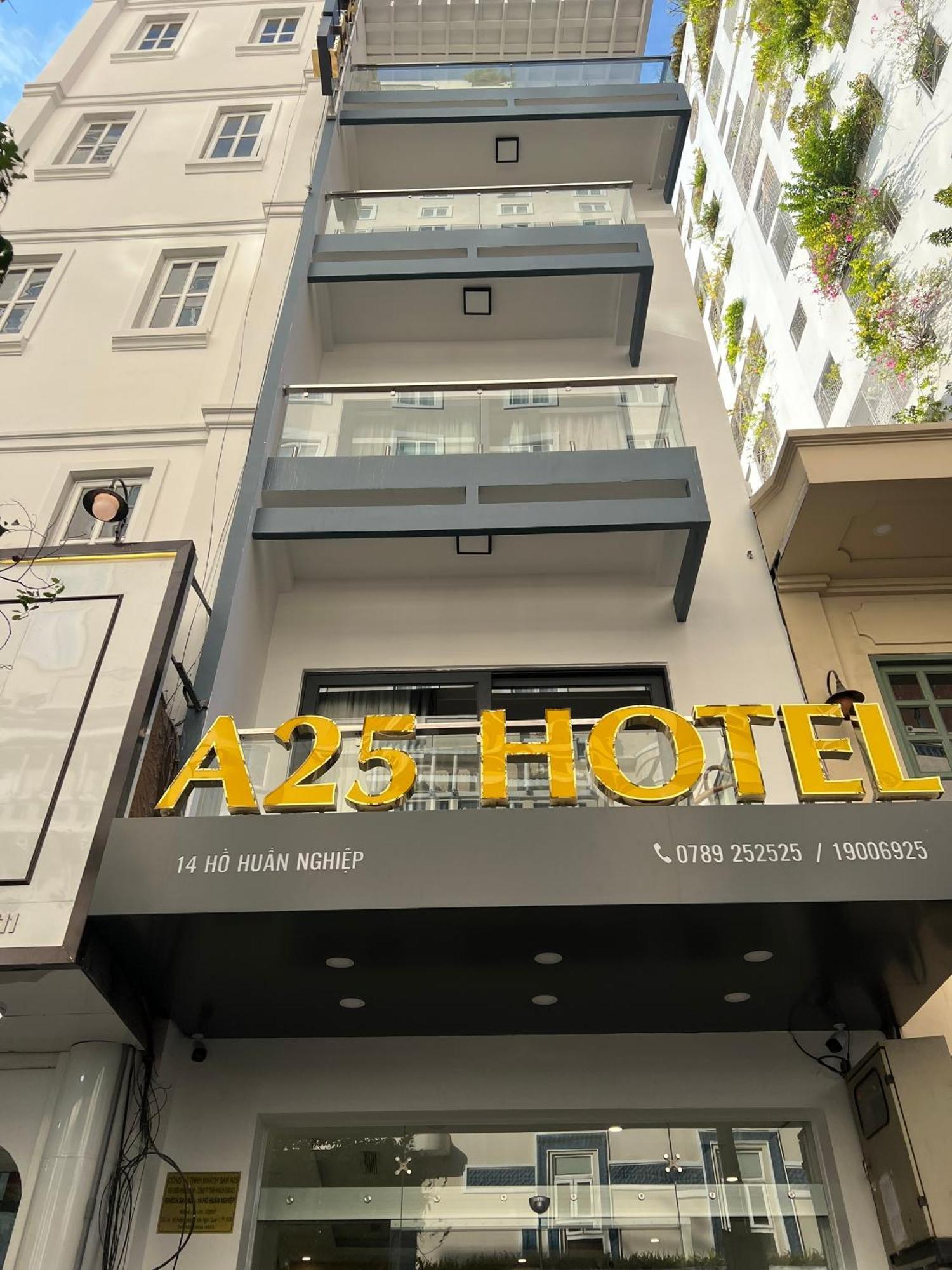 A25 Hotel - 14 Ho Huan Nghiep Хошимин Екстериор снимка